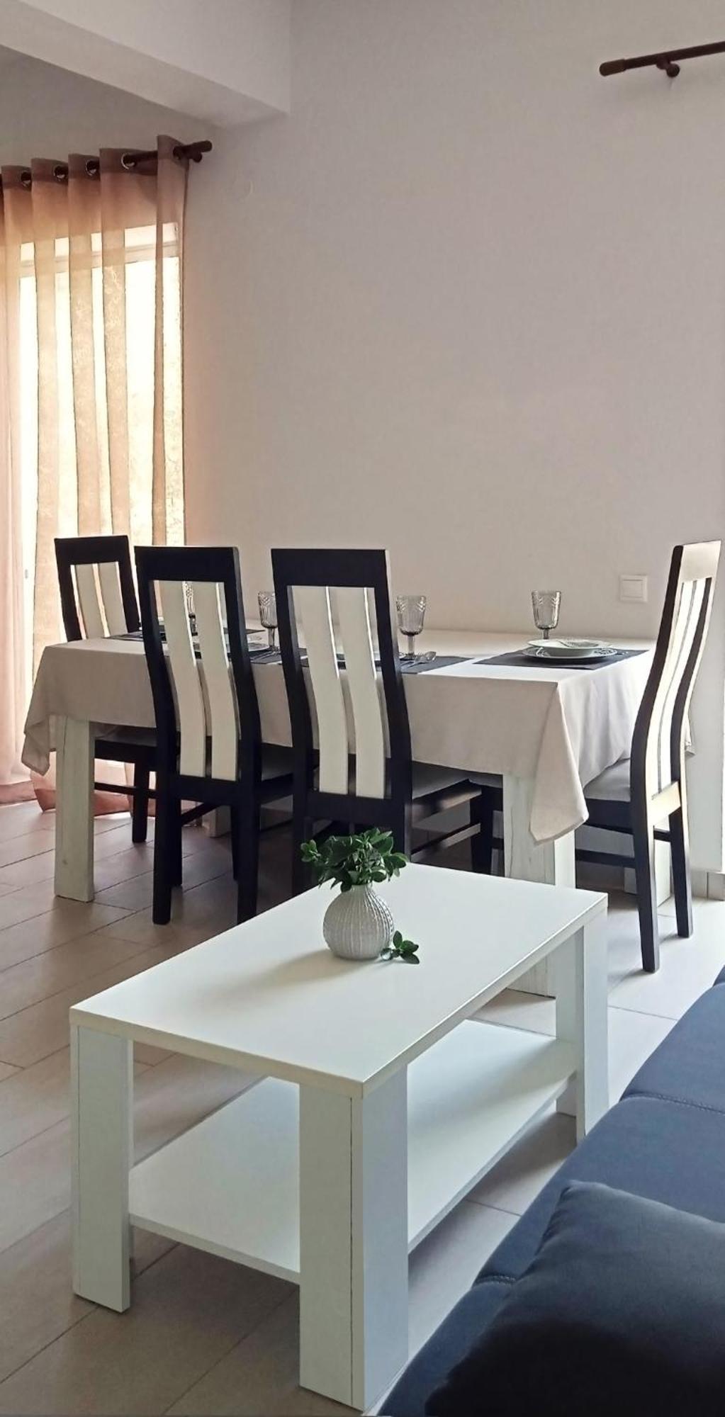 Innjoy Space Glyfada  Bagian luar foto