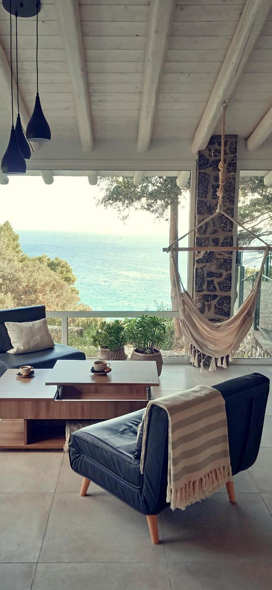Innjoy Space Glyfada  Bagian luar foto